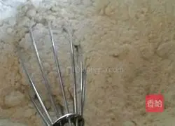 Illustration of how to make small egg pancakes 1