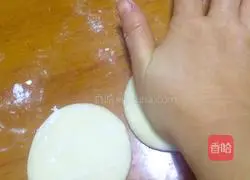 Illustration of how to make egg-filled pancakes 10