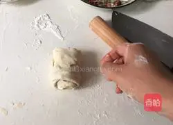 Beef and Scallion Thousand Layer Cake Recipe Illustration 8