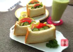 Pocket Illustration of how to make a sandwich 5