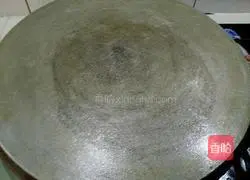 Illustration of how to make red pepper pancakes 5