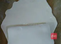 Illustration of how to make large green onion pancake 6