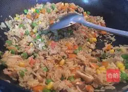 Illustration of how to make amaranth garden fried rice 16