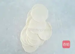 Illustration of how to make spinach and egg dumplings 14