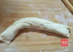 Hot Noodles and Scallion Pancakes Illustration of how to do it 15