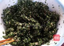 Illustration of how to make Bayu Dumplings 9