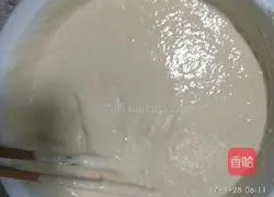 Illustration of how to make chive pancake rolls 3