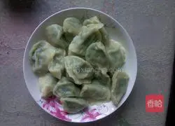 Pictures of how to make cabbage dumplings 5