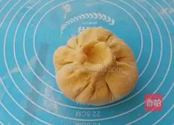 Illustration of how to make fancy steamed buns to welcome the New Year 11