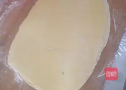 Illustration of how to make two-color threaded steamed buns 6