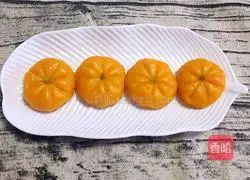 Illustration of how to make pumpkin steamed buns 7