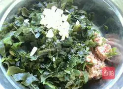 Illustration of how to make seaweed buns 3