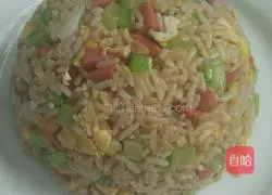 Illustration of how to make celery and egg fried rice 7