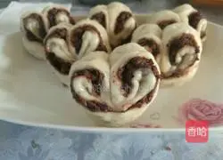 Illustration of how to make fancy bean paste steamed buns 8