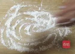 Illustration of how to make steamed buns with meat floss 2