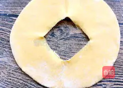 Illustration of how to make double-layer buns 11