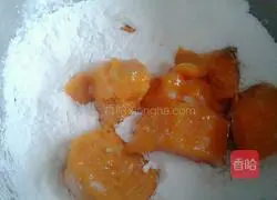 Illustration of how to make sweet potato cakes 2