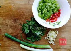 Minced meat Illustration of how to make noodles 3