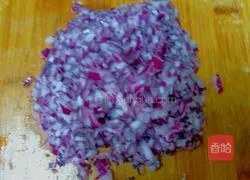 Illustration of how to make pork and onion dumplings 6