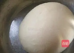 Illustration of how to make cocoa powder two-color steamed buns 3