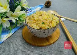 Illustration of how to make bean sprouts fried rice 8