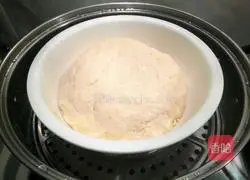 Illustration of how to make cornmeal steamed buns 3