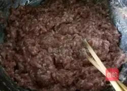 Illustration of how to make pickled cabbage dumplings 3