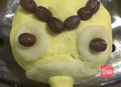 Illustration of how to make Xiaoniao Bean Paste Buns 9