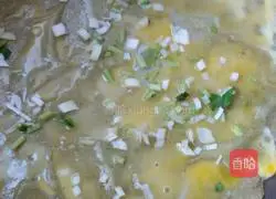 Beijing’s pancake fruit.Illustration of how to make it 5