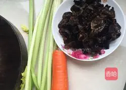 Explosive juice Illustration of how to make Yuanbao dumplings 2