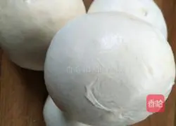 Illustration of how to make grilled bean curd steamed buns 1