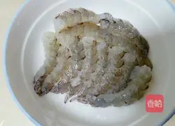 Illustration of homemade shrimp wontons 2