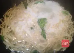 Illustration of hand-made dry noodles 10