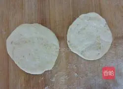 Illustration of how to make milky sesame hand-shredded cakes 11