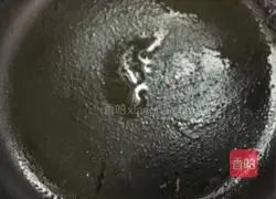 Illustration of how to make egg pancake rolls 4