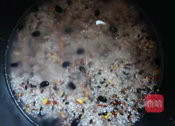 Illustration of how to make braised rice with tomatoes, grains and mushrooms 2