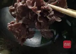 Chinese cabbage and water chestnuts Illustration of how to make dumplings 4