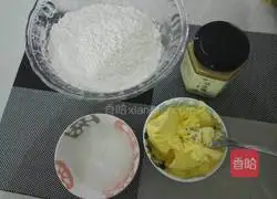 Illustration of how to make peanut butter shortcakes 1