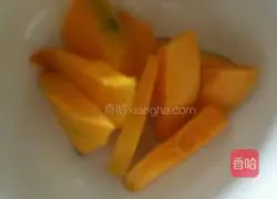 Illustration of how to make glutinous rice pancakes 1