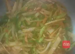 Illustration of how to make fried noodles 3