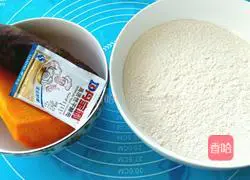 Illustration of how to make fancy steamed buns to welcome the New Year 1