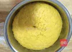 Illustration of how to make animal steamed buns 1