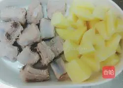 Illustration of how to make braised pork ribs with rice 2