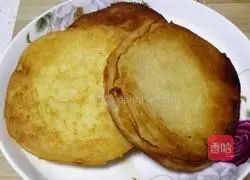 Illustration of how to make fried steamed bun slices 4