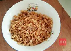 Illustration of how to make pickled cabbage oil pie 4