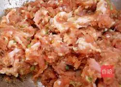 Illustration of how to make homemade meatloaf 4