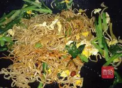 Illustration of how to make fried noodles 2