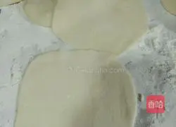 Illustration of how to make carrot and egg buns 11