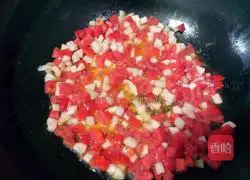 Illustration of how to make fruit fried rice 7