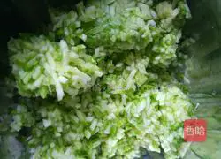 Illustration of how to make fancy dumplings 8